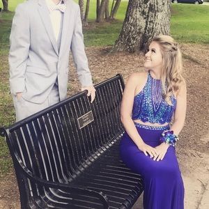 Beautiful prom dress from poffie girls